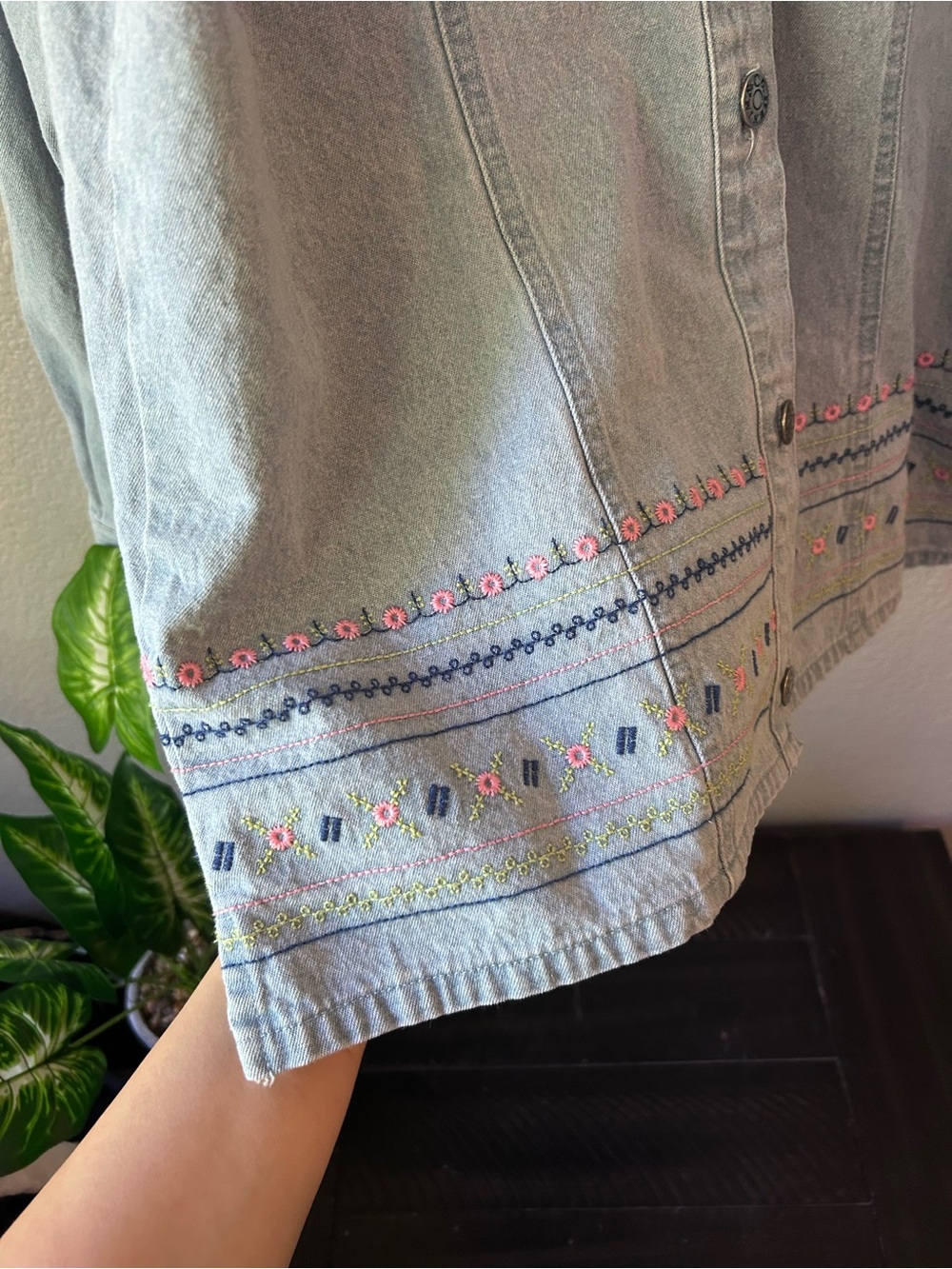 Denim&Co Light Wash Denim Button-Front Jacket Shirt with Embroidery - Picture 3 of 4